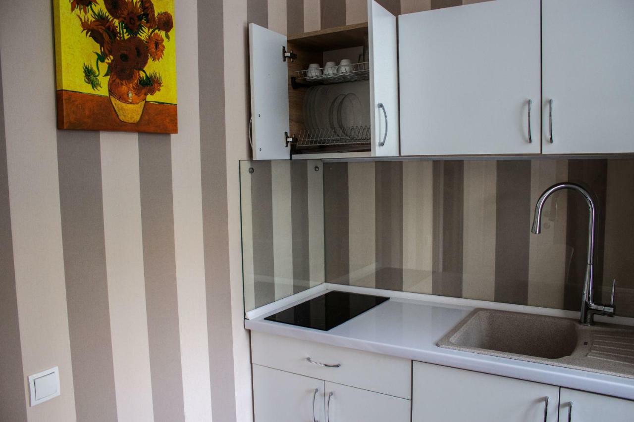 Charming City Center Flat L Self Check-In Kiev Buitenkant foto
