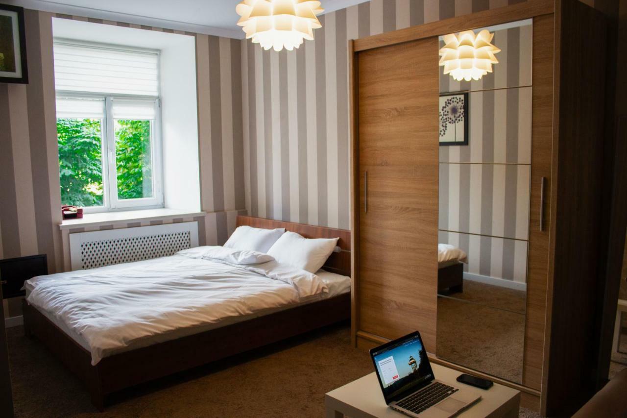 Charming City Center Flat L Self Check-In Kiev Buitenkant foto