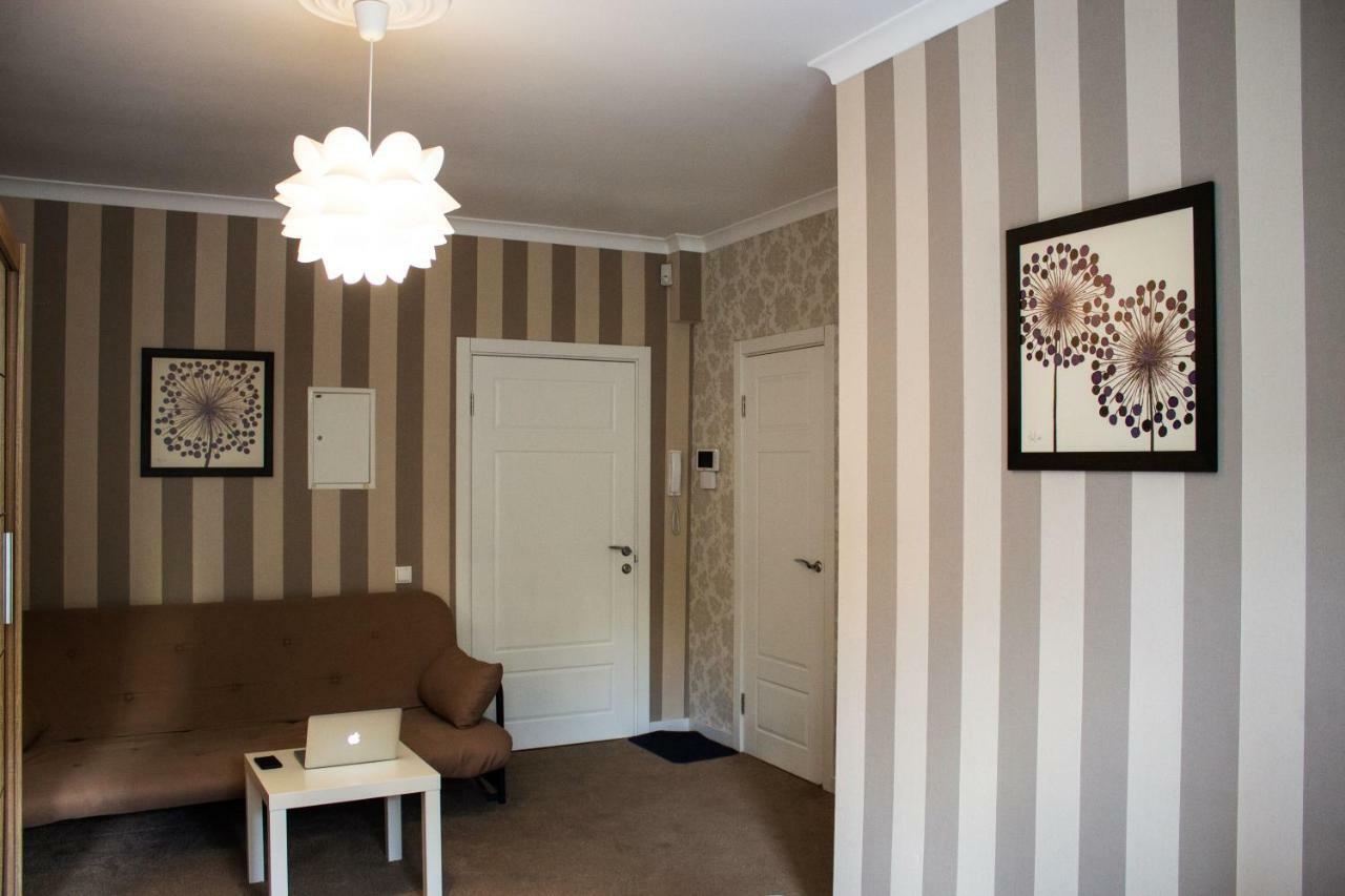 Charming City Center Flat L Self Check-In Kiev Buitenkant foto
